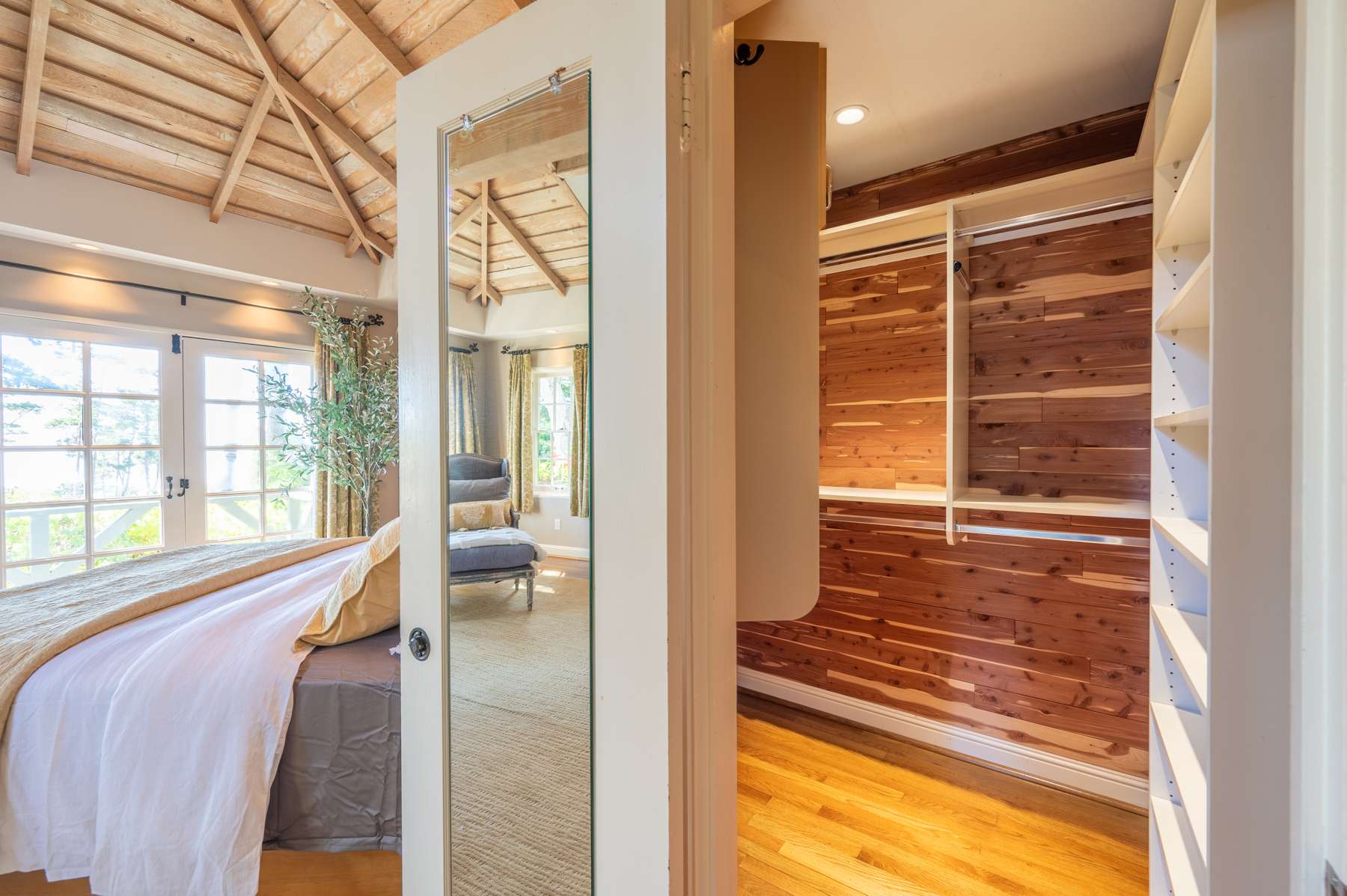Charming Carmel Highlands Cottage - 125 Cypress Way
