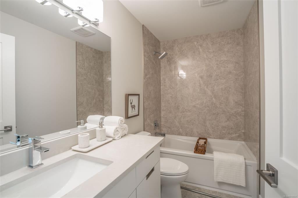 2983 Burlington Cres