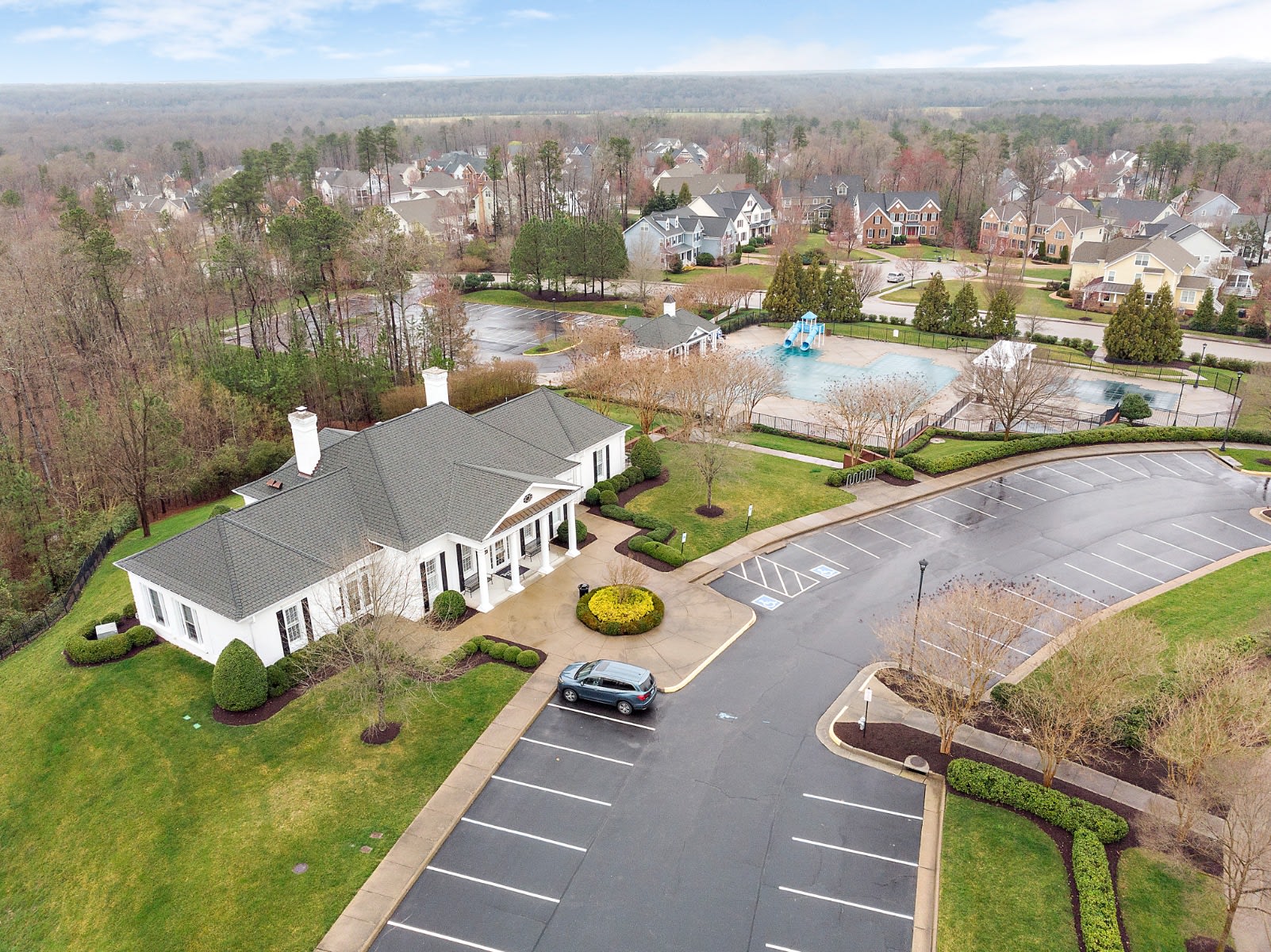 3700 Ellerton Drive