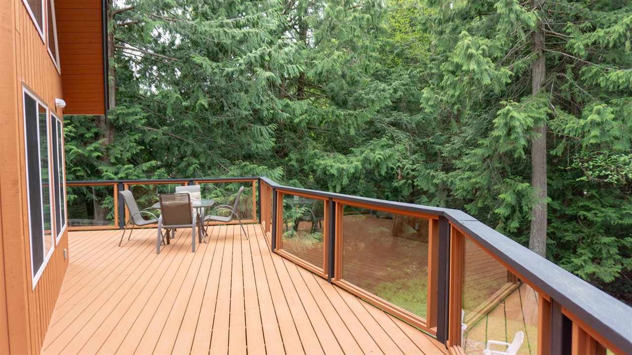 5557 Riley Road, Halfmoon Bay