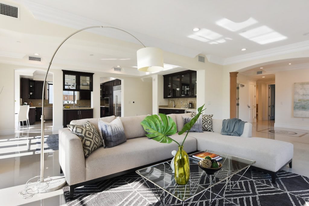 462 S. Maple Drive #2