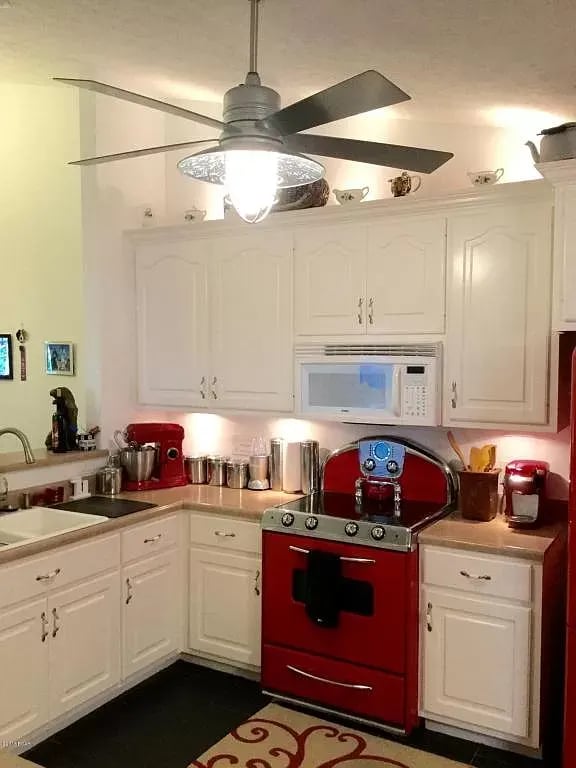 7009 STARFISH Court