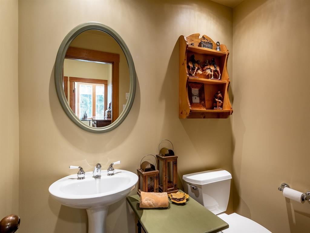 1-4668 Blackcomb Wy