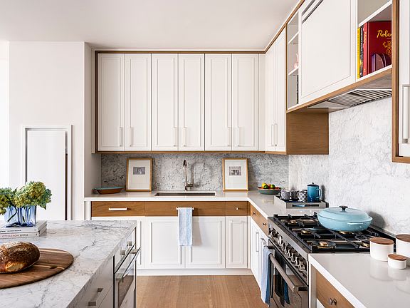 1 Clinton Street Unit: 8B
