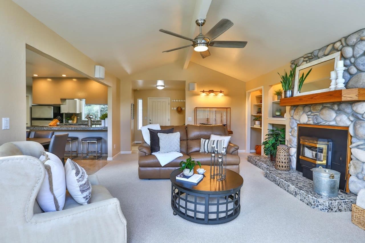 1550 Graham Hill Rd
