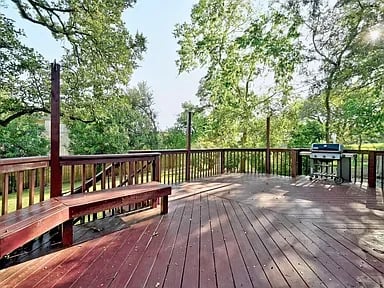 505 Westbrook Dr