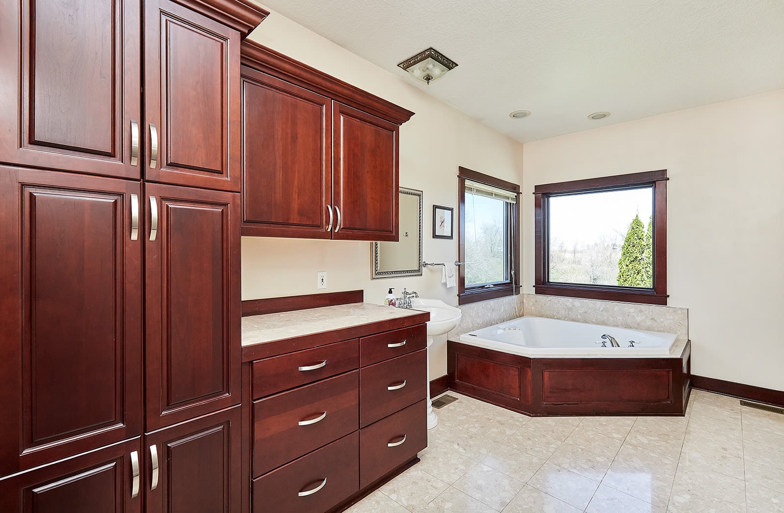 32869 Hideaway Lane