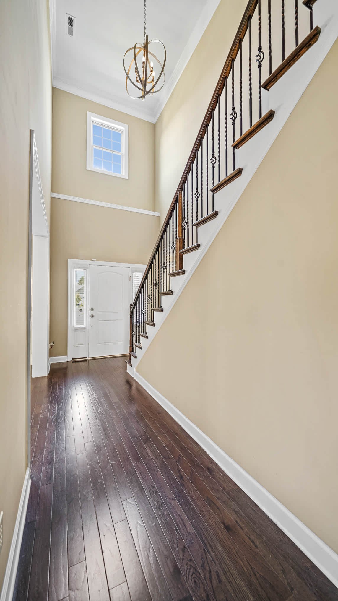 MADISON CITY SCHOOLS! 5BR/4BA house with LOTS of room to enjoy! 