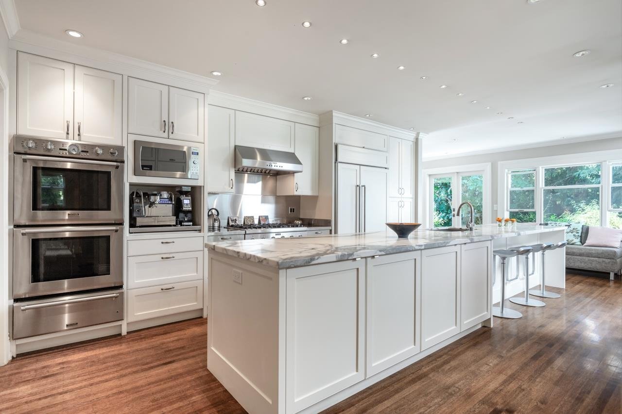 5560 Somerset Cres