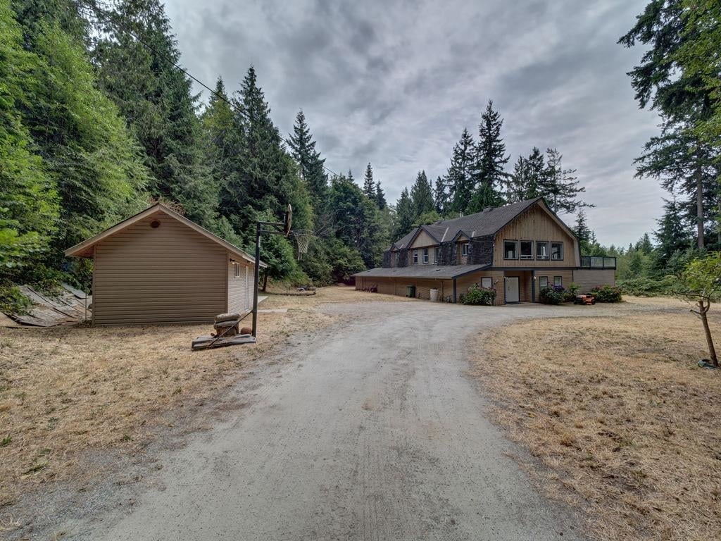 1733 Lower Rd