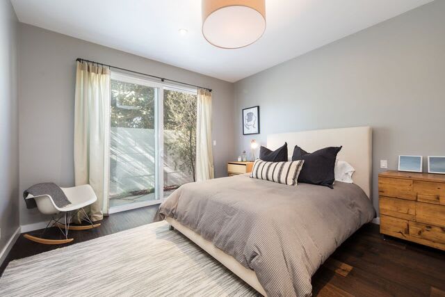 646 Flower Avenue #3
