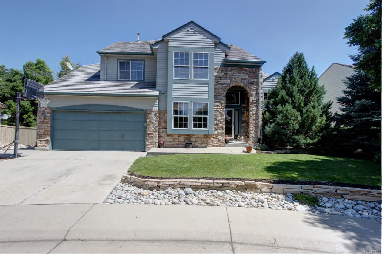 325 Peregrine Cir