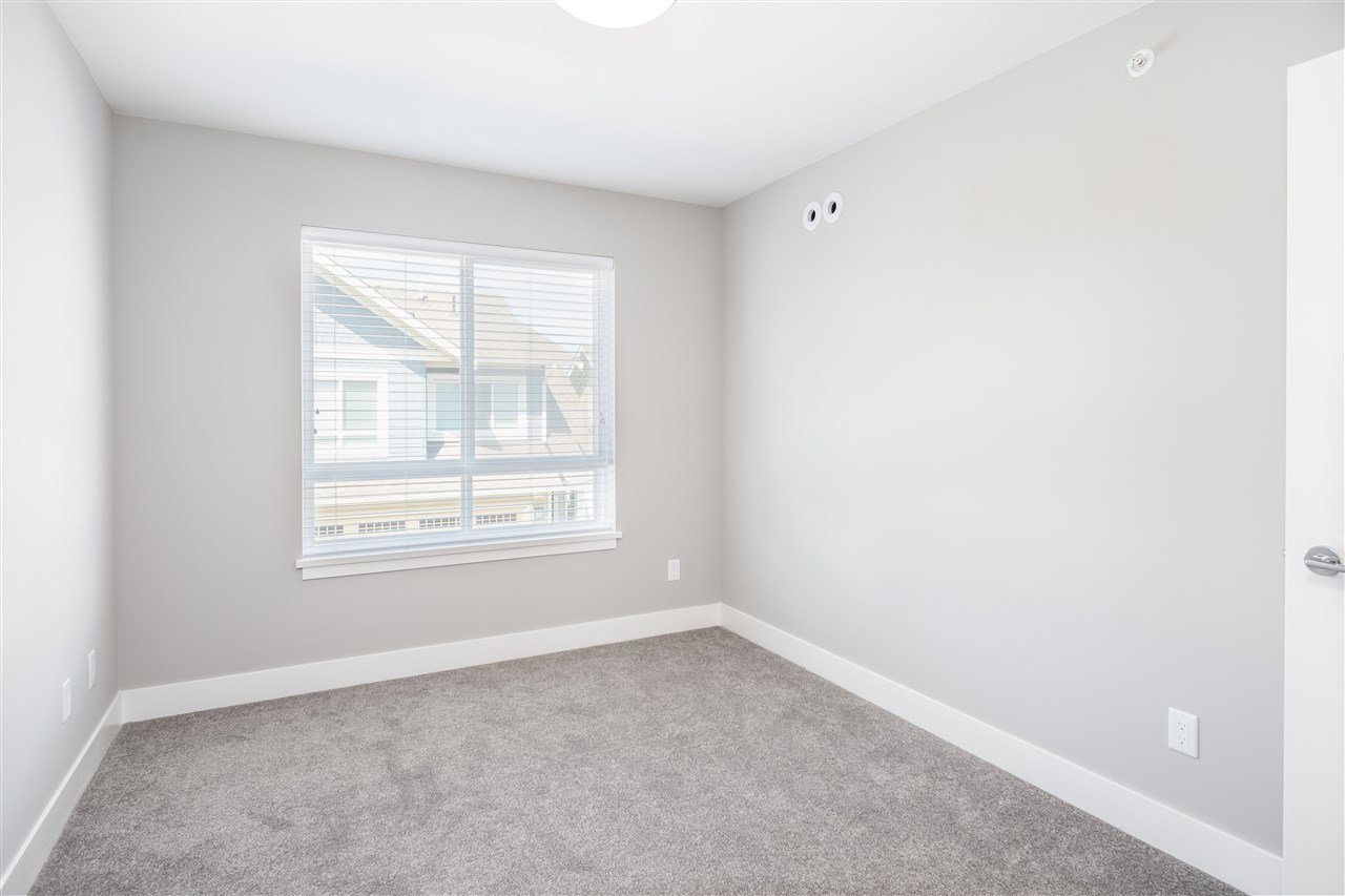 204-1816 Osprey Dr