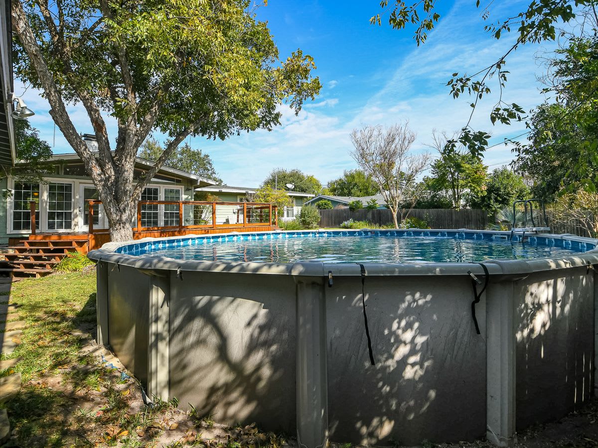 406 Rilla Vista Dr