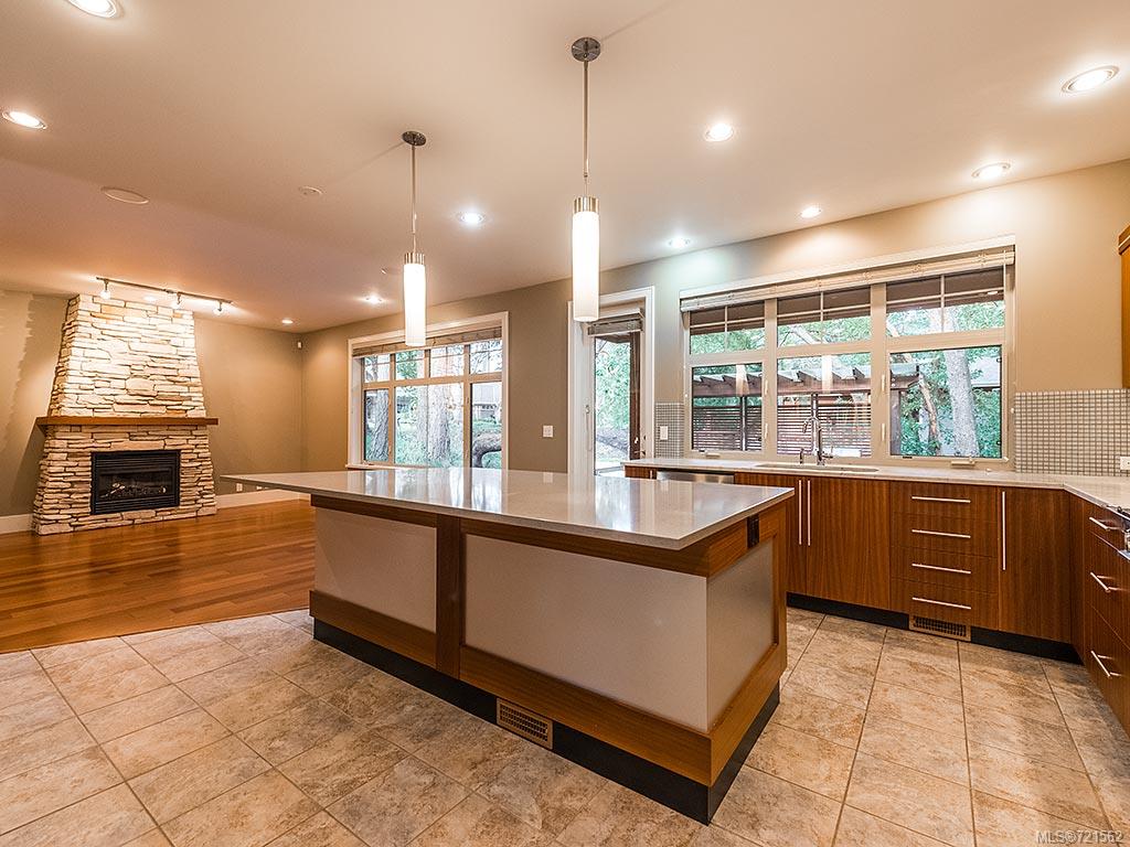 1267 Oceanwood Lane, Saanich