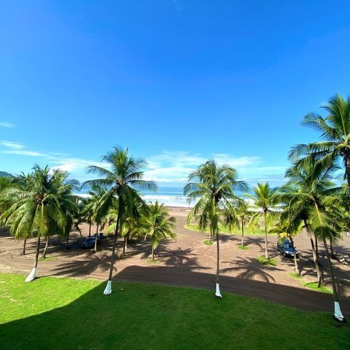 Diamante Del Sol Oceanfront Condo, Jaco, Puntarenas