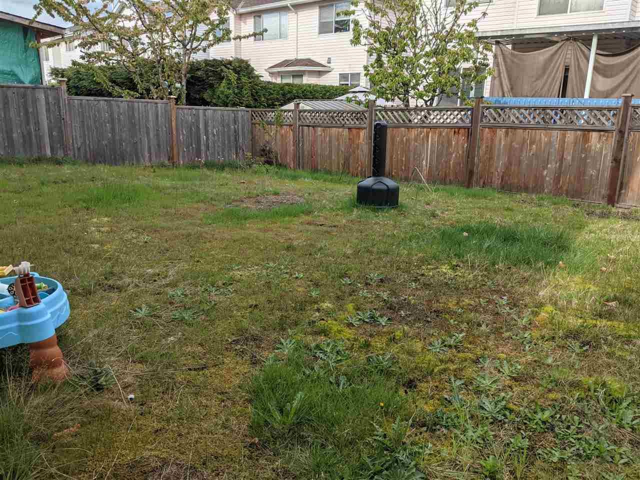 5280 Oliver Dr