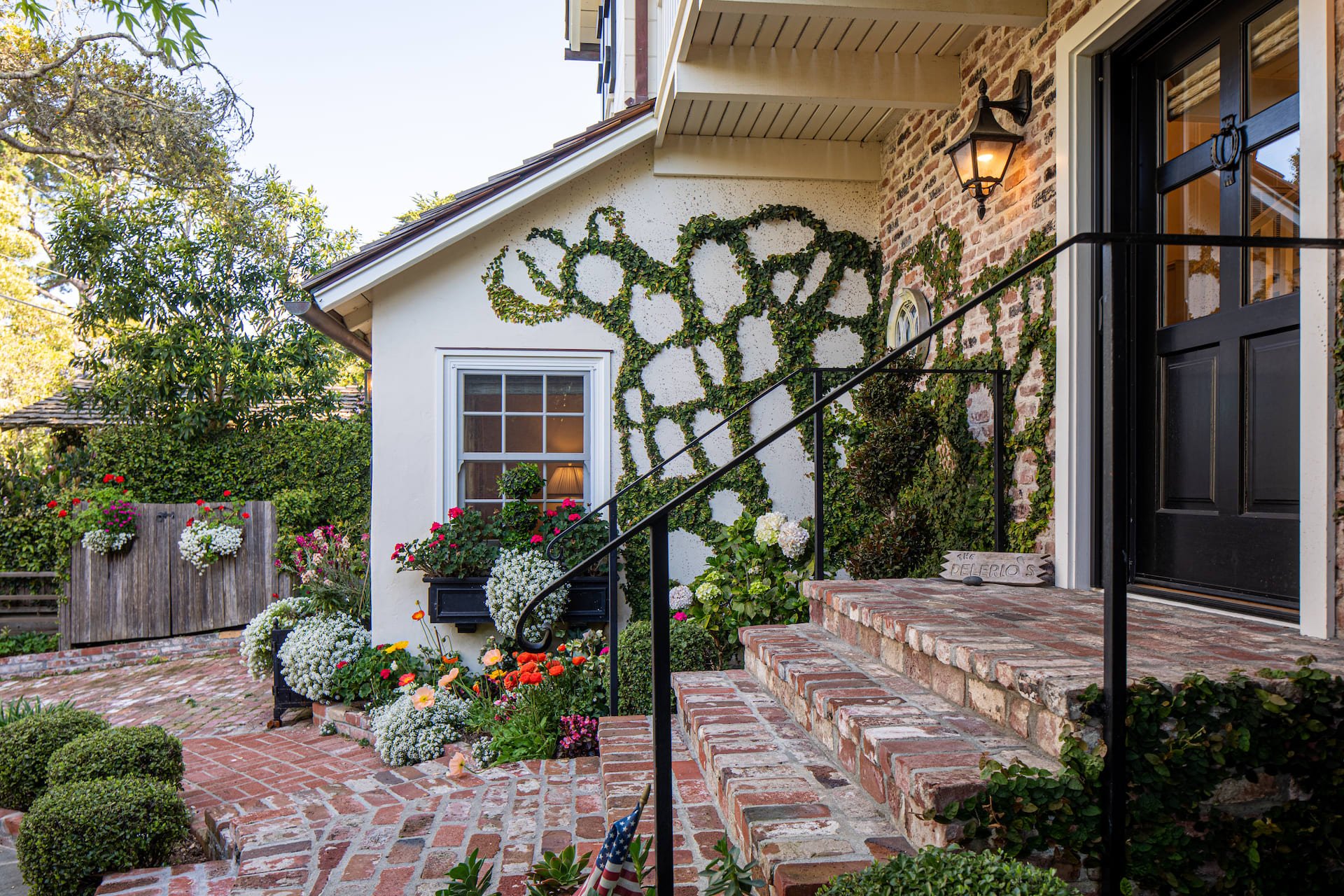 Monte Verde 3 SE of 10th - Carmel by the Sea - Beautiful Home For Sale