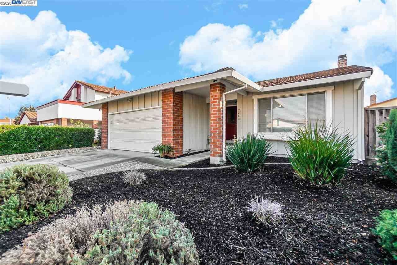 2482 Cabrillo Dr
