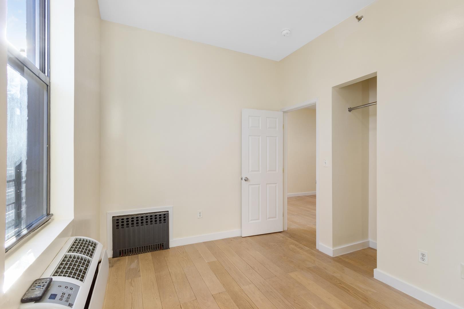 669 East 21st Street, Apt 4-R