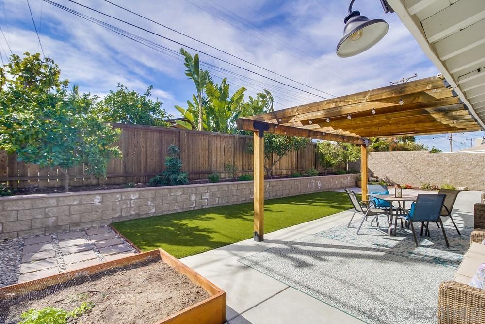 5551 Gala Avenue