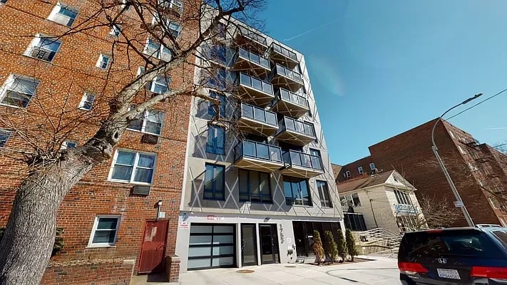 1753 East 12th St. Unit: 2A
