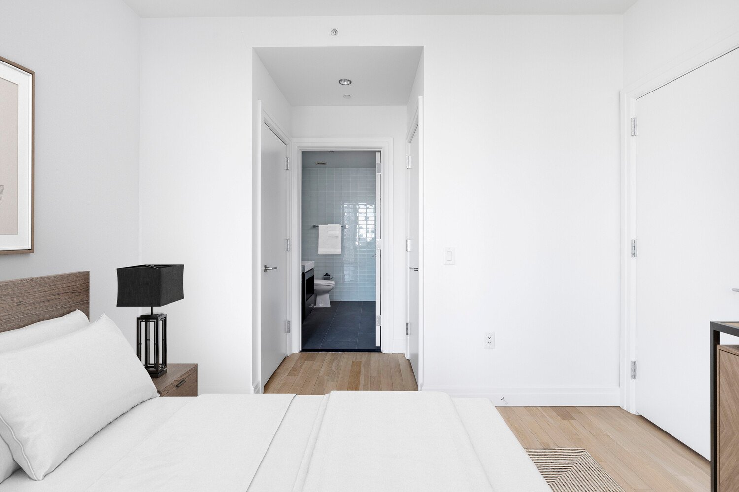 550 West 54th Street, Apt 28I