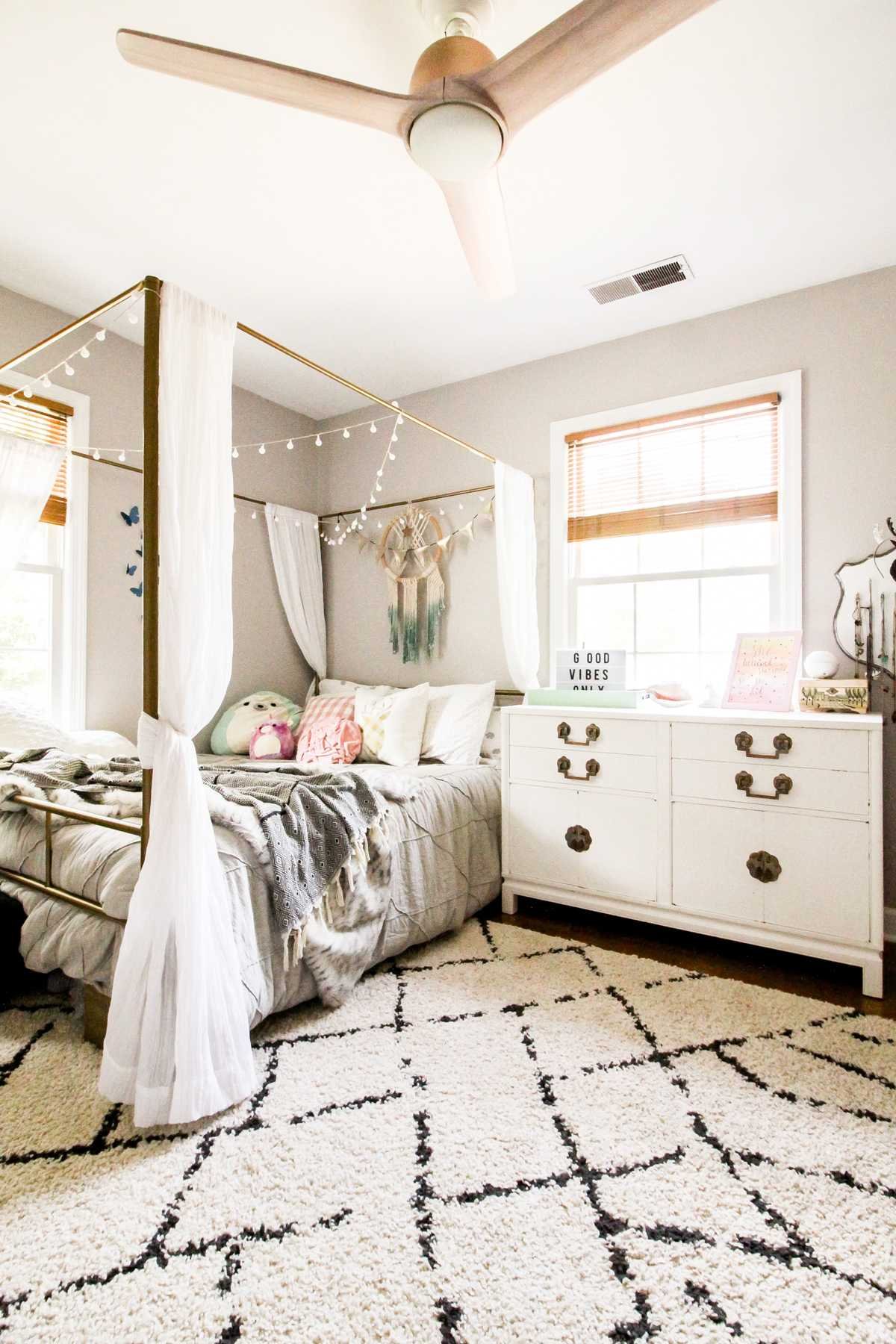 Sweat the Details Podcast with Cassie Bustamante