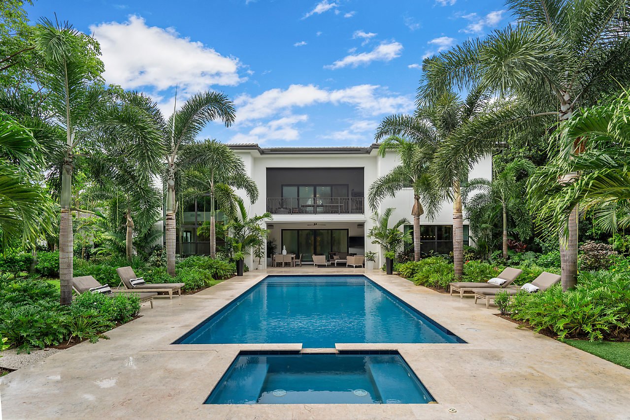 605 Wiggins Road