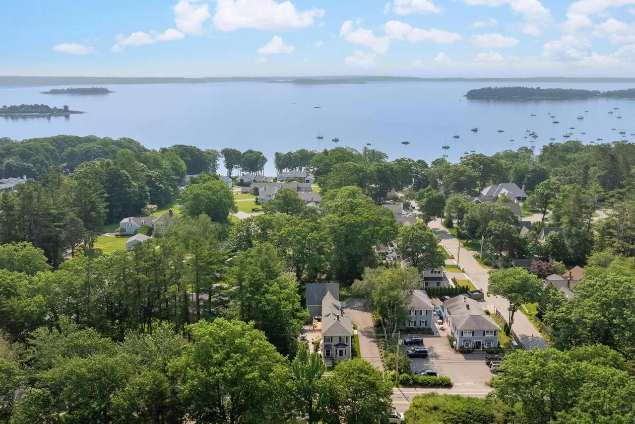 New Listing: 319 Foreside Road, Falmouth, ME 04105 – $1,595,000