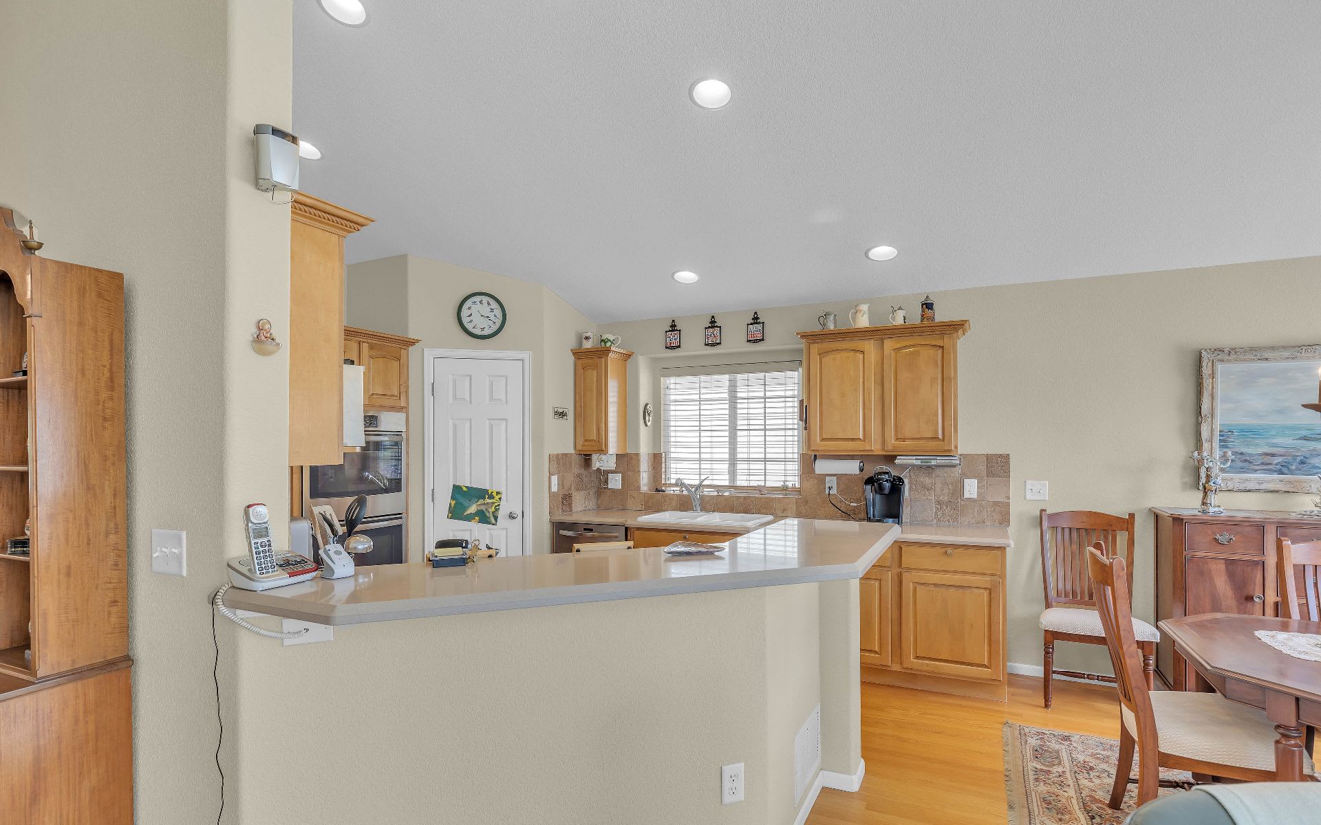 9023  Meadow Hill Circle