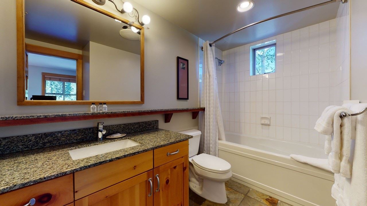314D-2036 London Lane