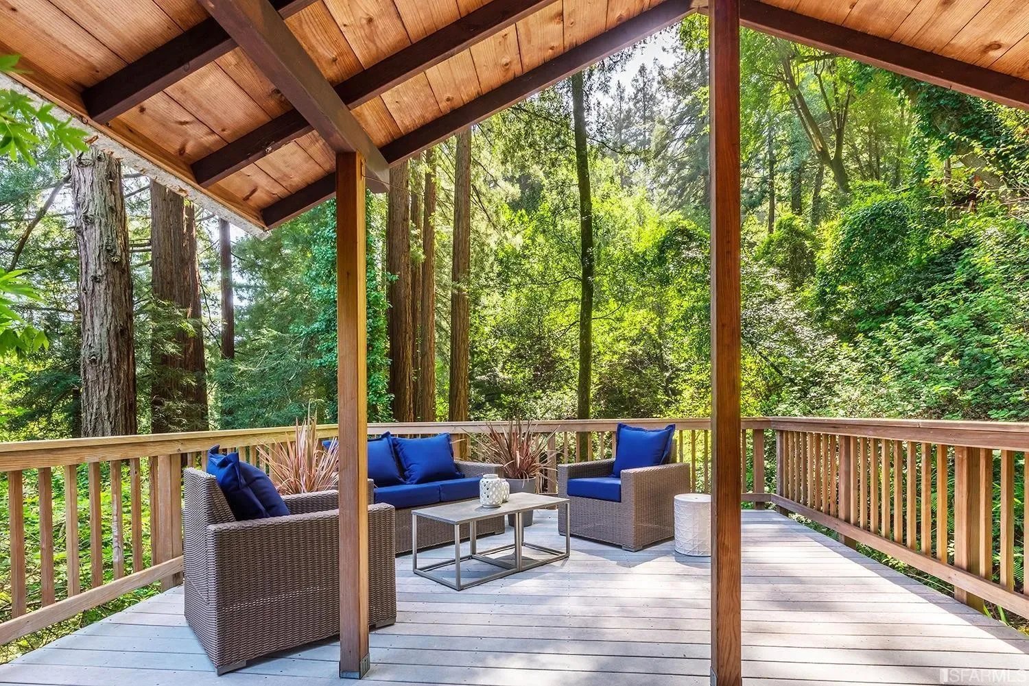 533 Tamalpais Drive