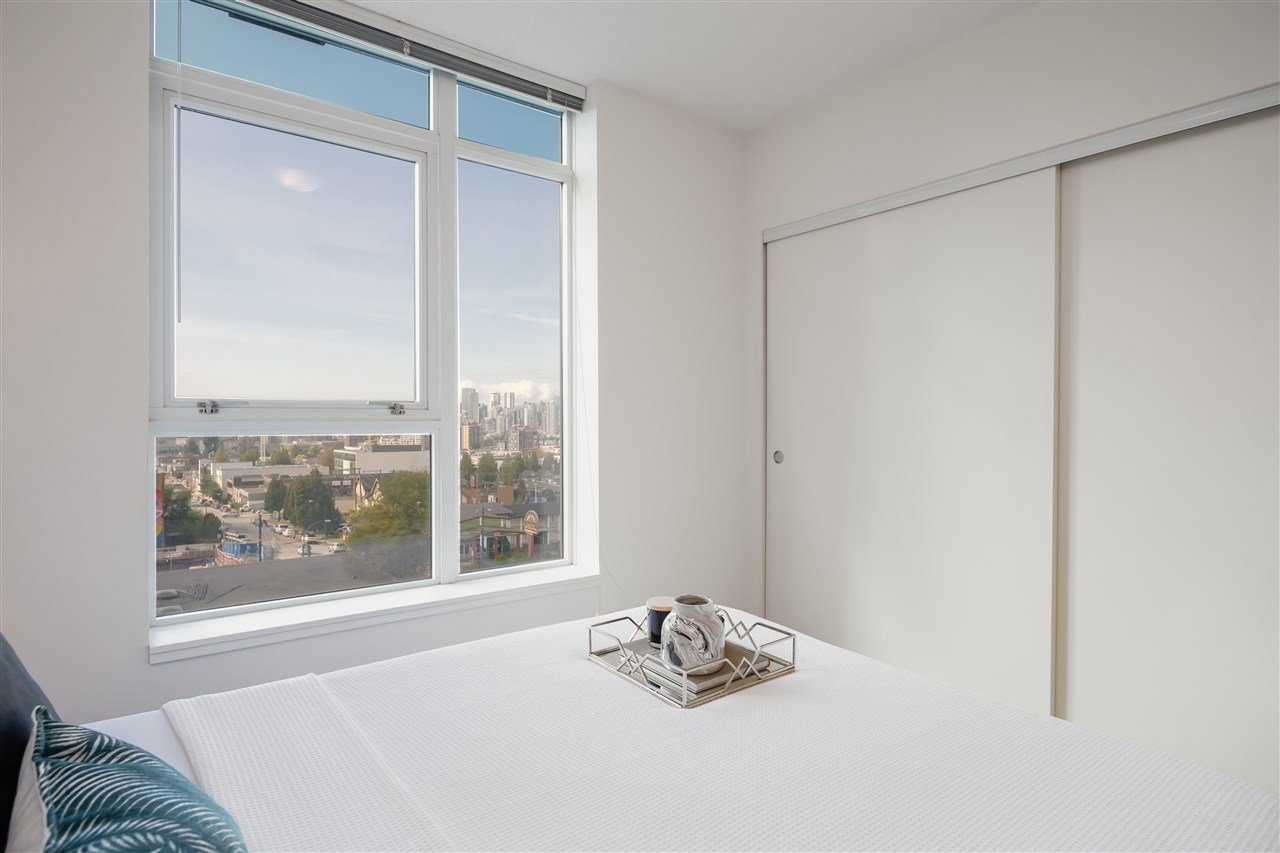 802-250 E 6th Ave
