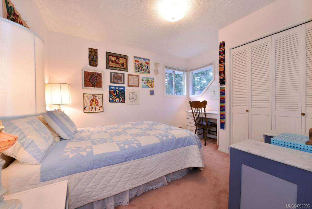 501 Langvista Dr, Langford