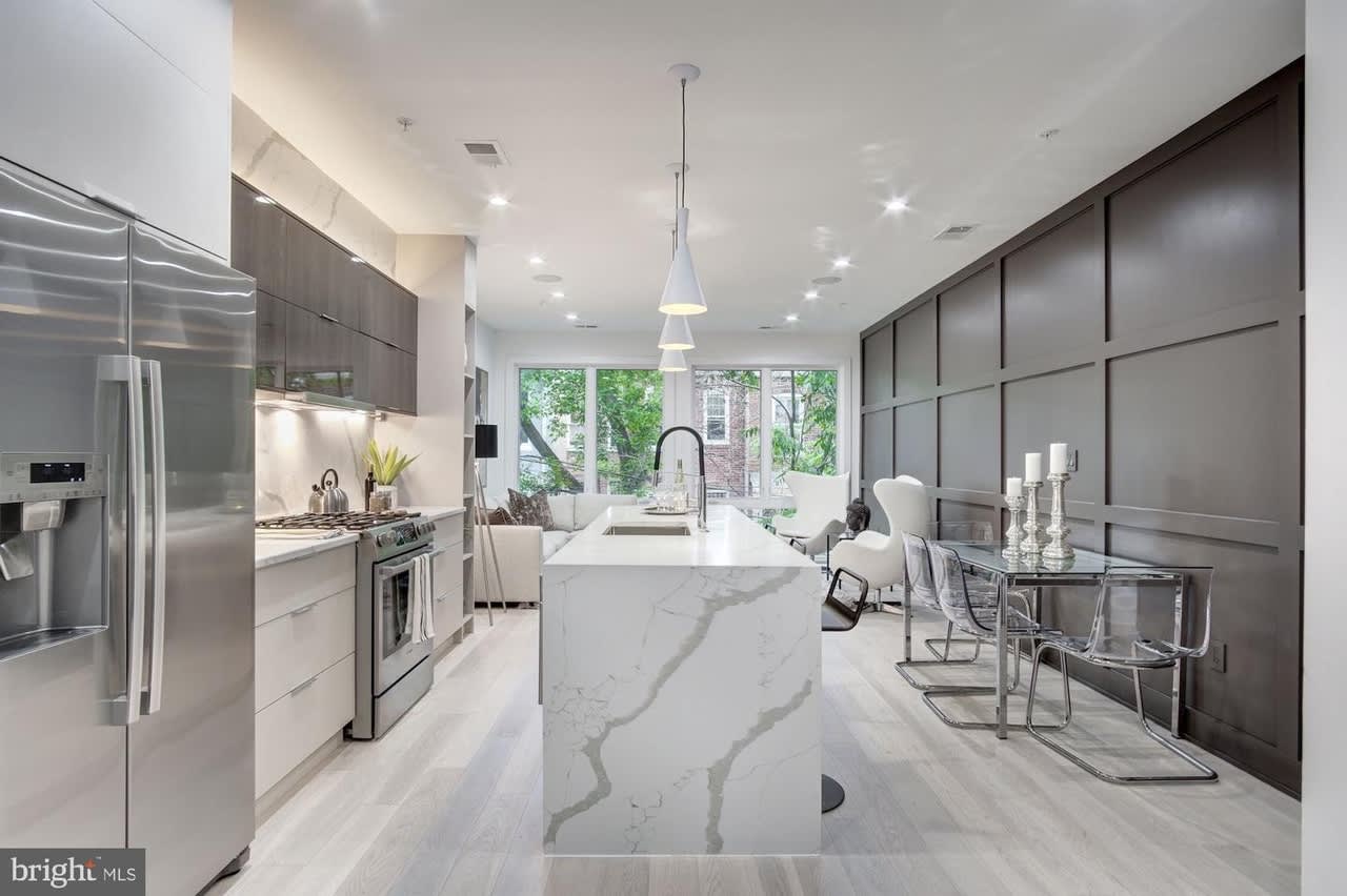 1440 Newton St NW #2