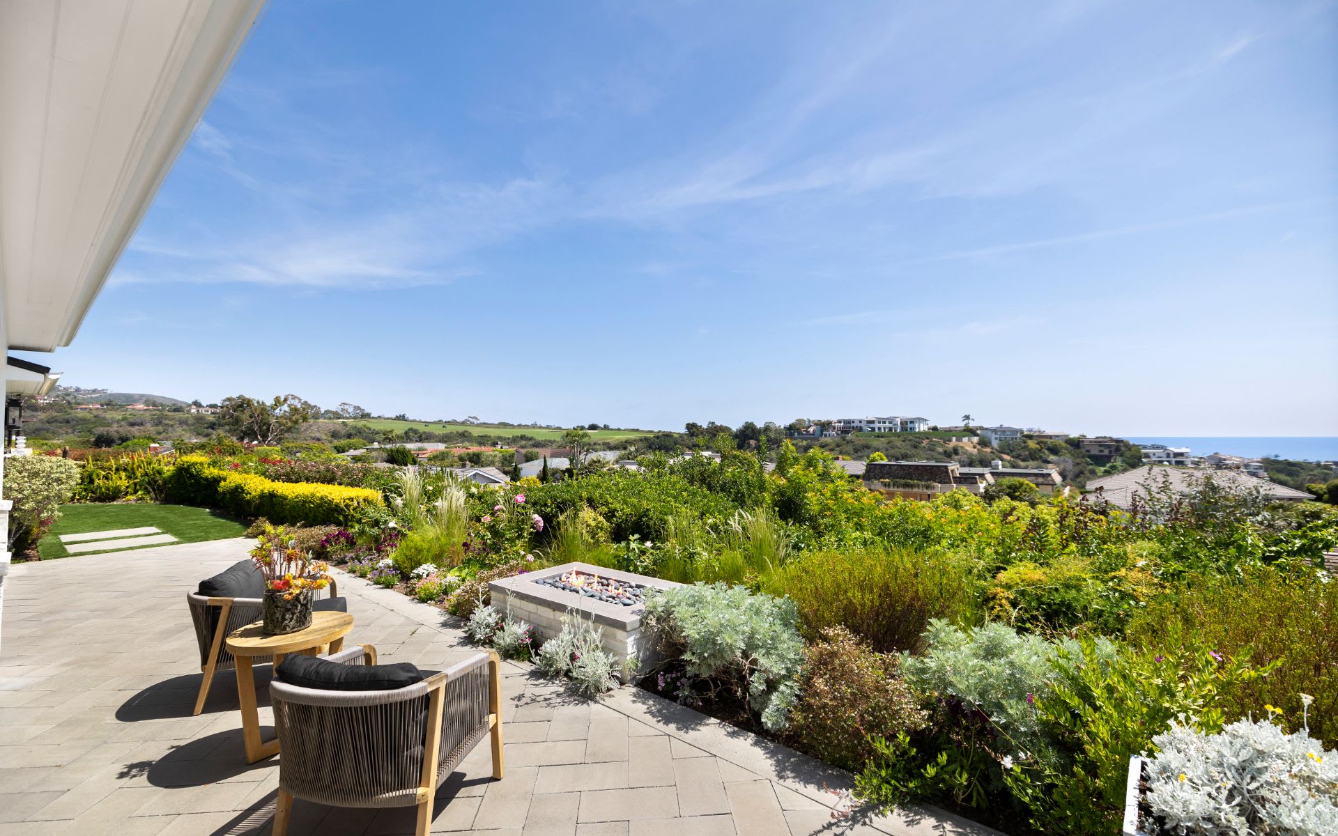 3809 Sandune Lane
