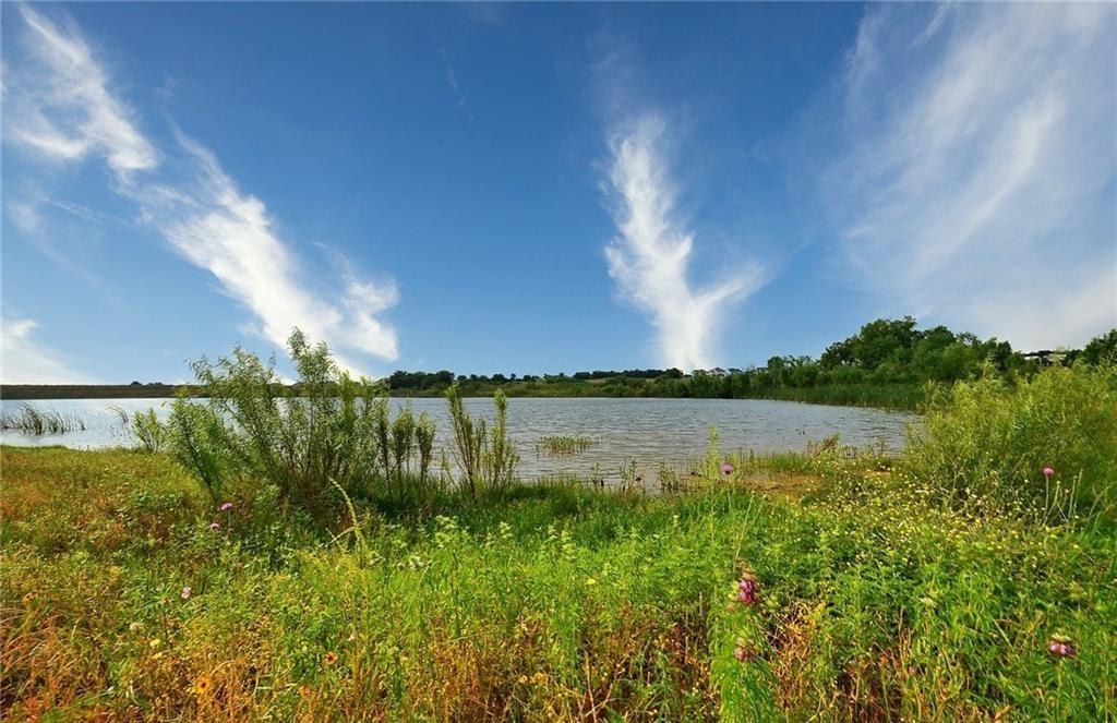 185 Sampson, Kyle, Texas 78640