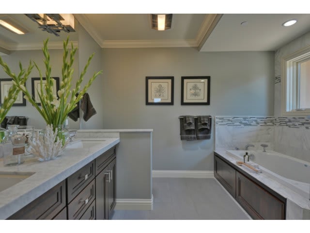 3466 Rambow Dr