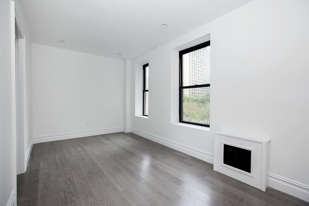 152 Thompson Street, Apt 5-D