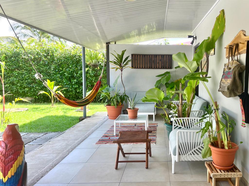 Quepos Surf House with Private Pool