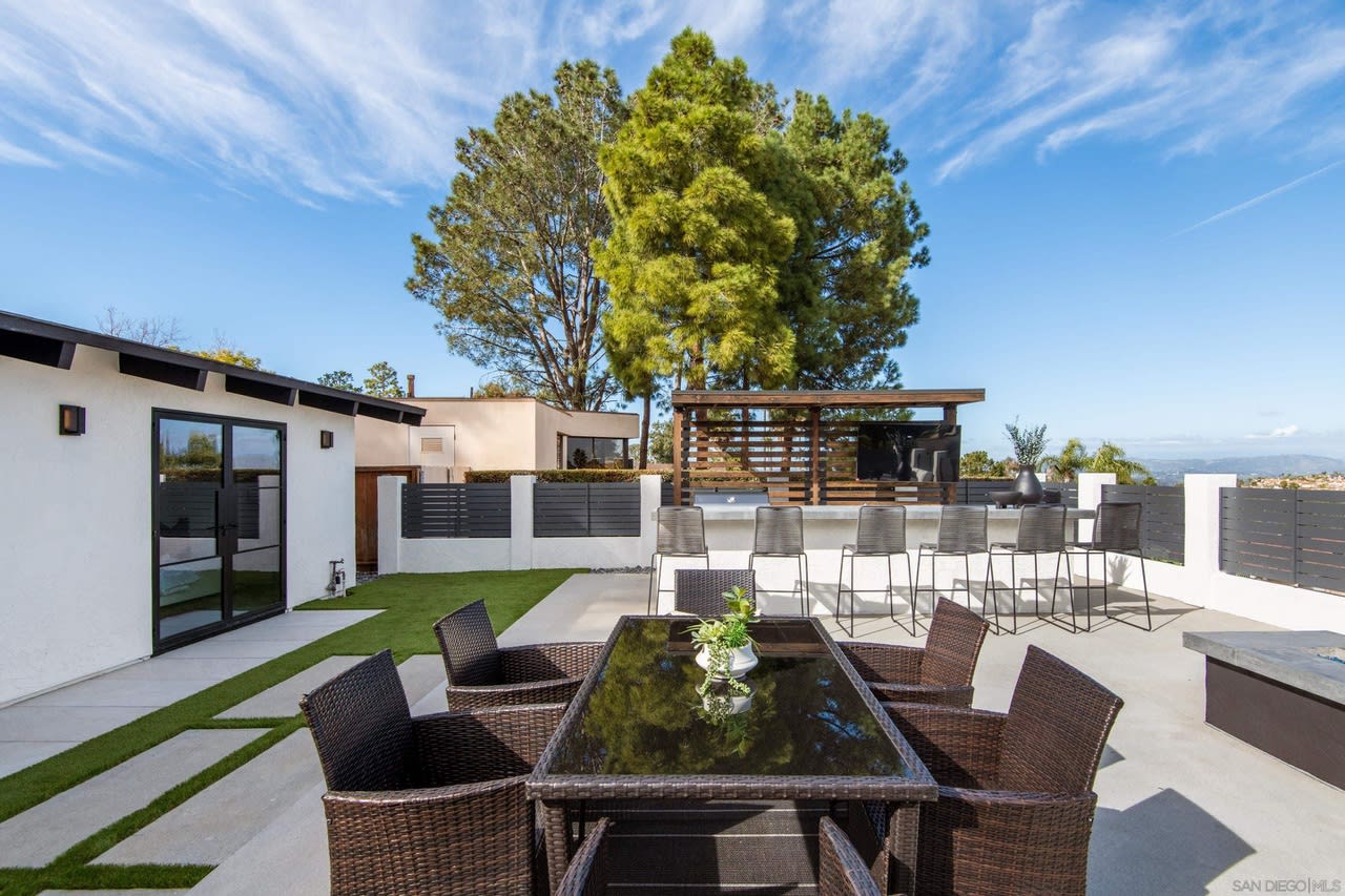 14008 Mira Montana Dr