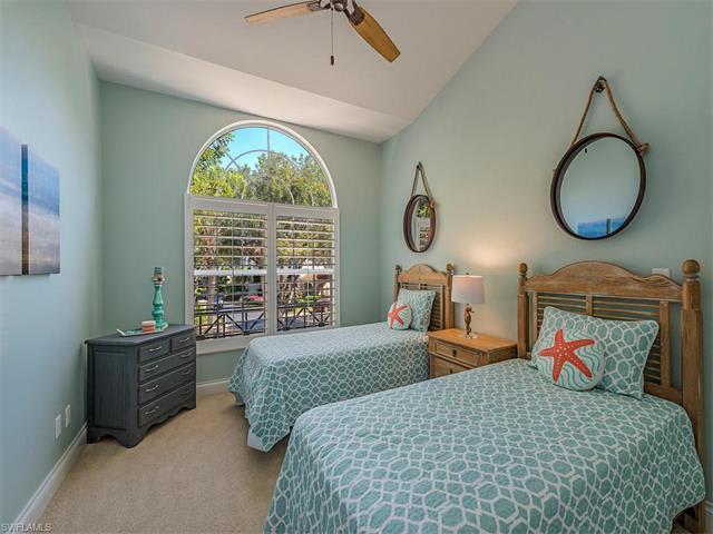 175 Colonade Cir #1403