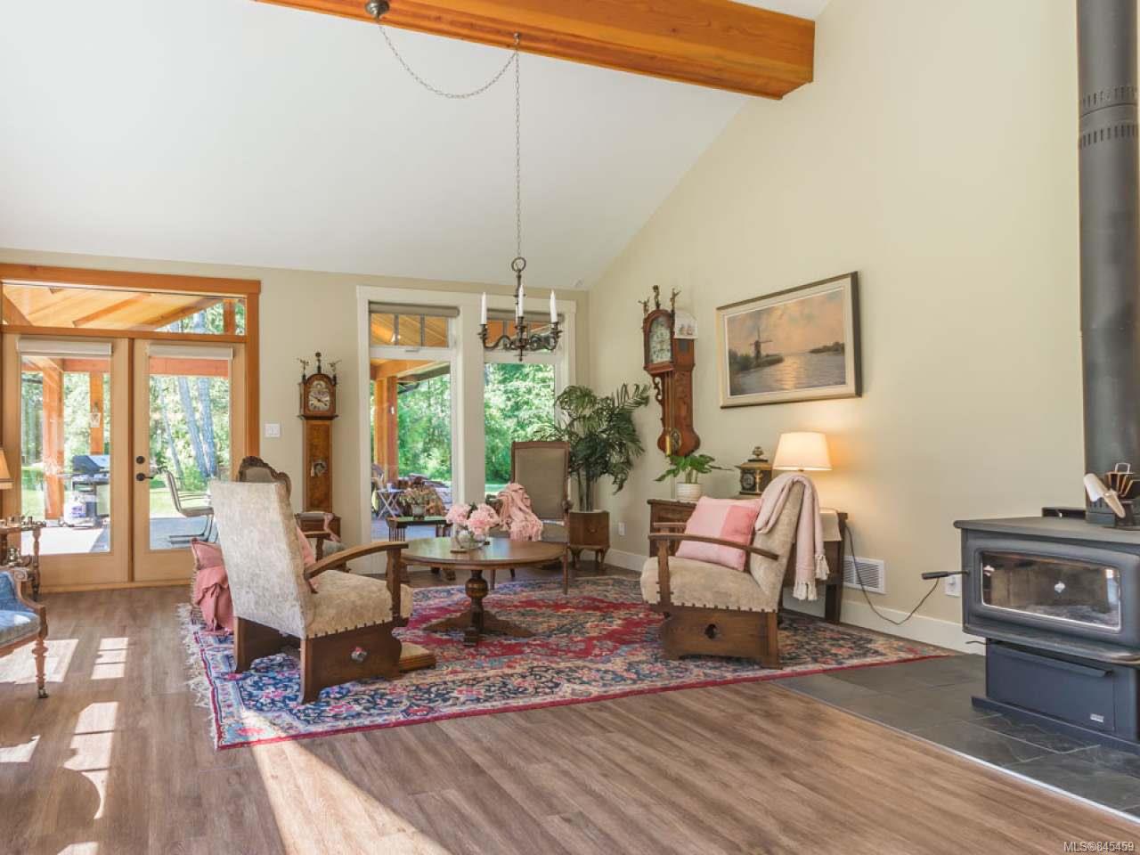 1295 Kopernick Rd