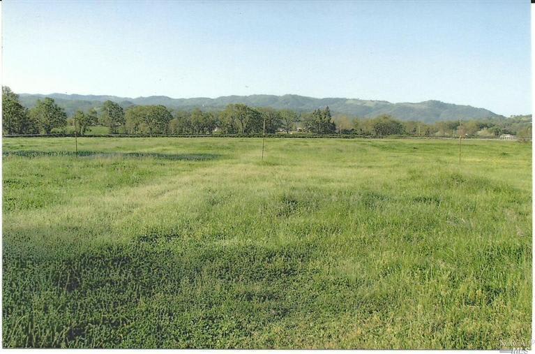 10351 E Side Potter Valley Rd 