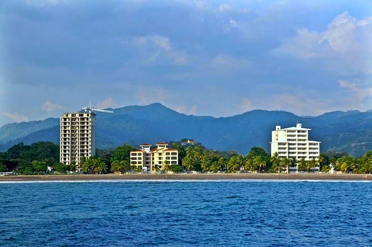 Private Beachfront Terrace Condo, Jaco, Puntarenas