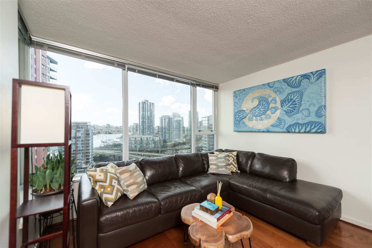 1805-33 Smithe Street, Vancouver