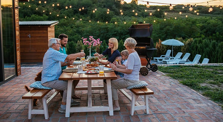  Top Reasons Homeowners Are Selling Their Houses Right Now