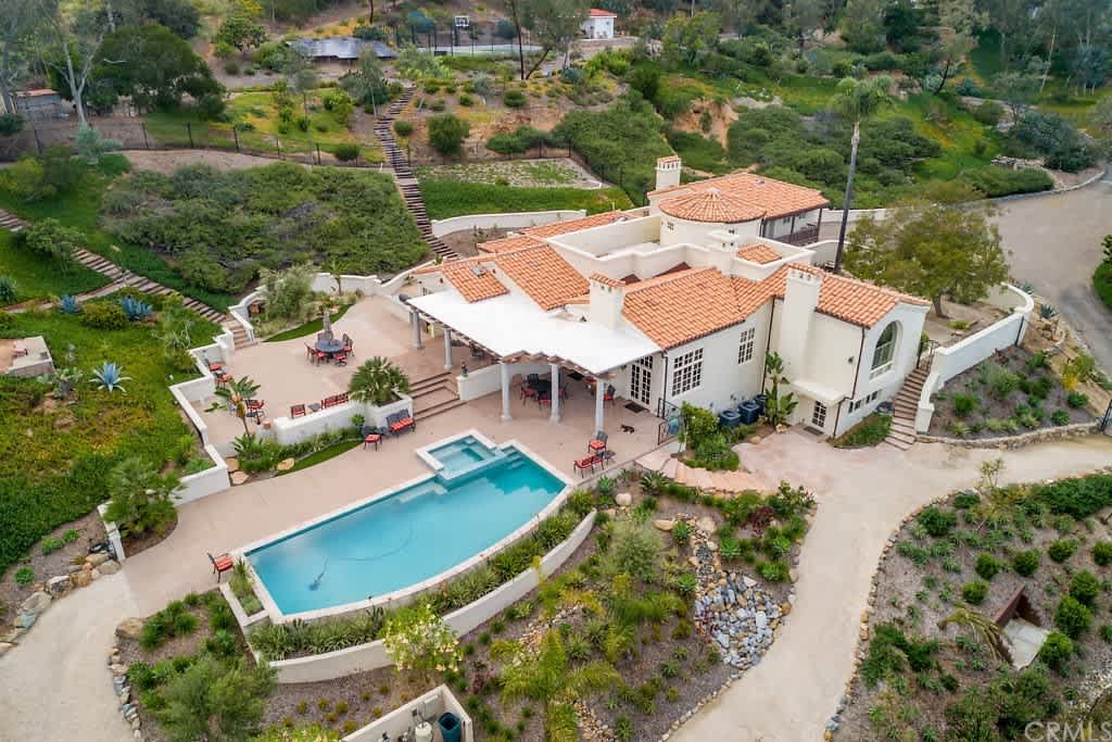 15452 El Camino Real Rancho