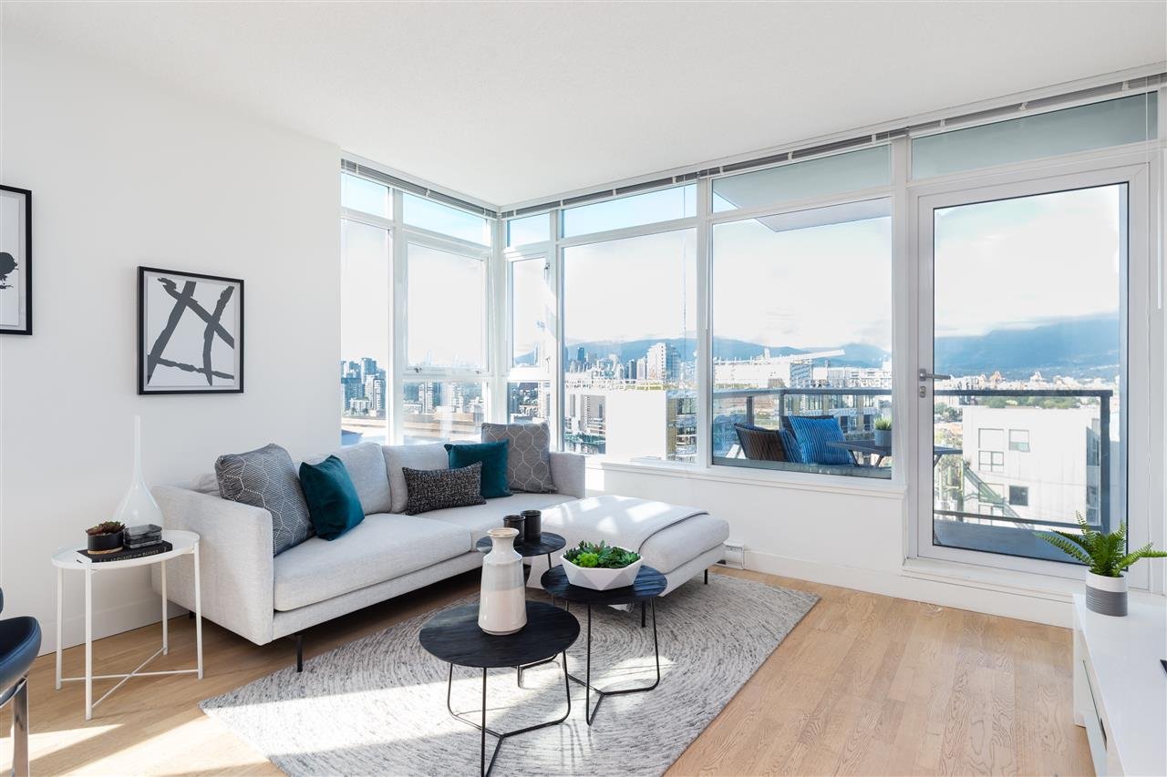 802-250 E 6th Ave